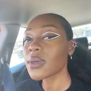 Meet your Posher, Zaria